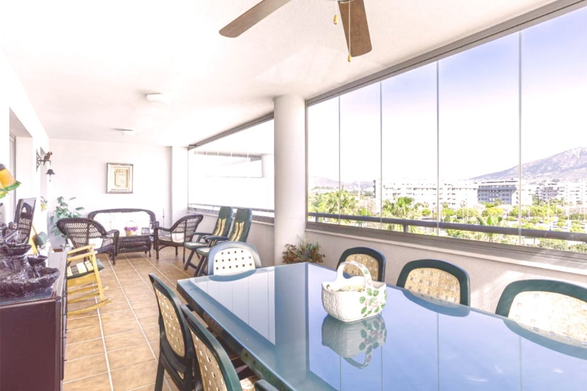 Resale - Apartment - Middle Floor Apartment - Fuengirola - Fuengirola Centro
