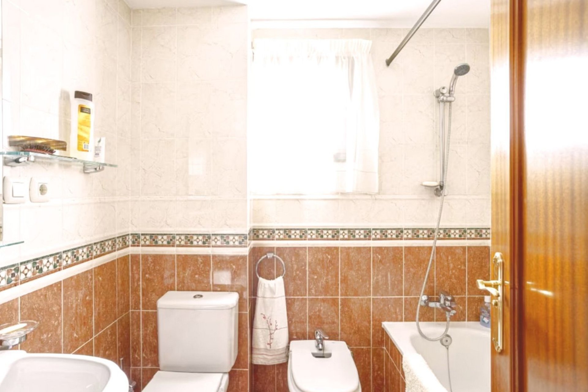 Resale - Apartment - Middle Floor Apartment - Fuengirola - Fuengirola Centro