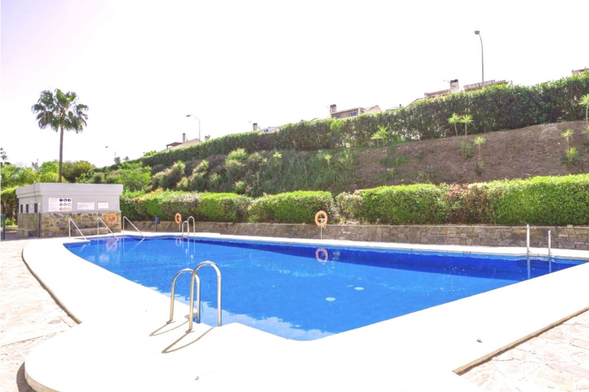 Resale - Apartment - Middle Floor Apartment - Fuengirola - Fuengirola Centro