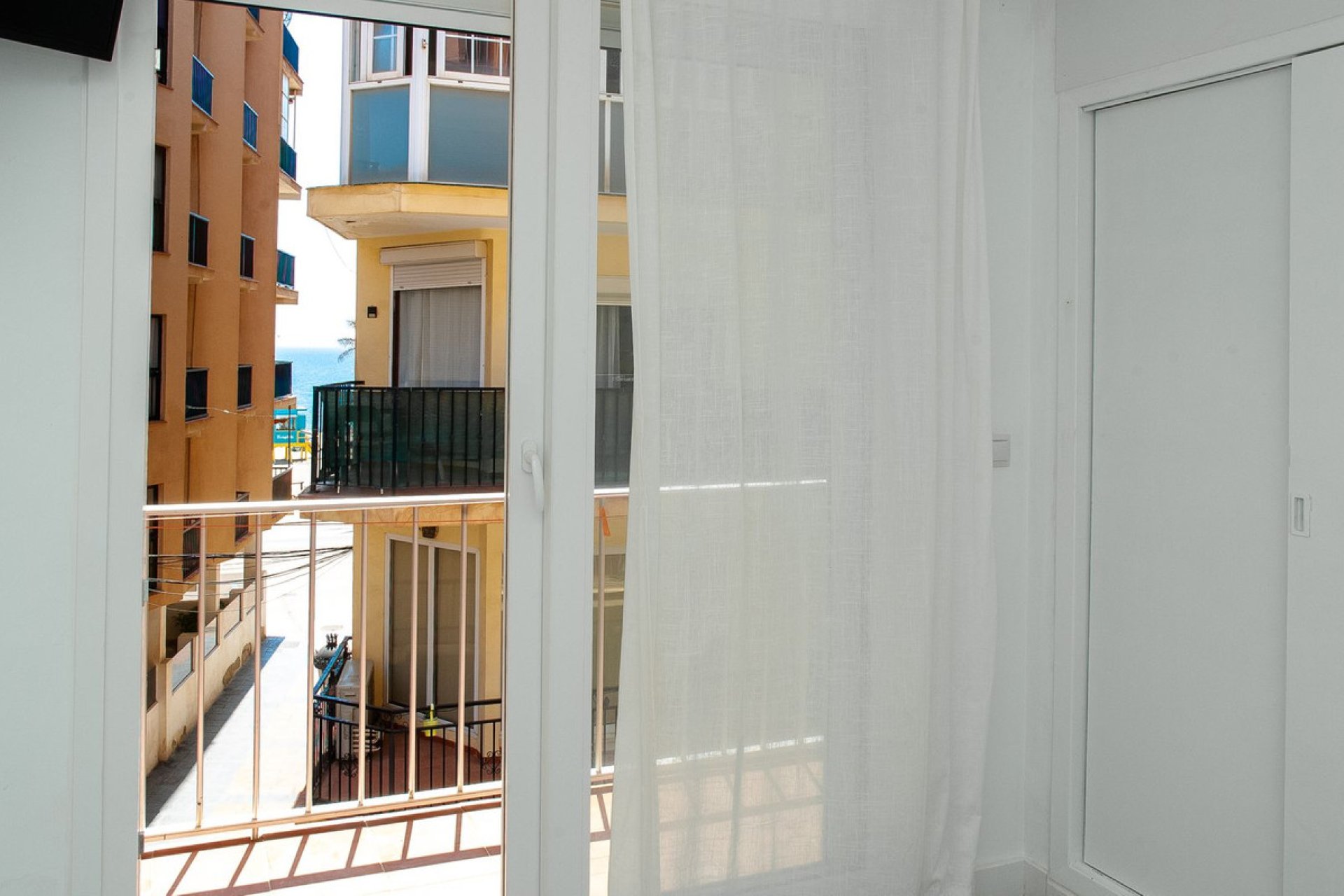 Resale - Apartment - Middle Floor Apartment - Fuengirola - Fuengirola Centro