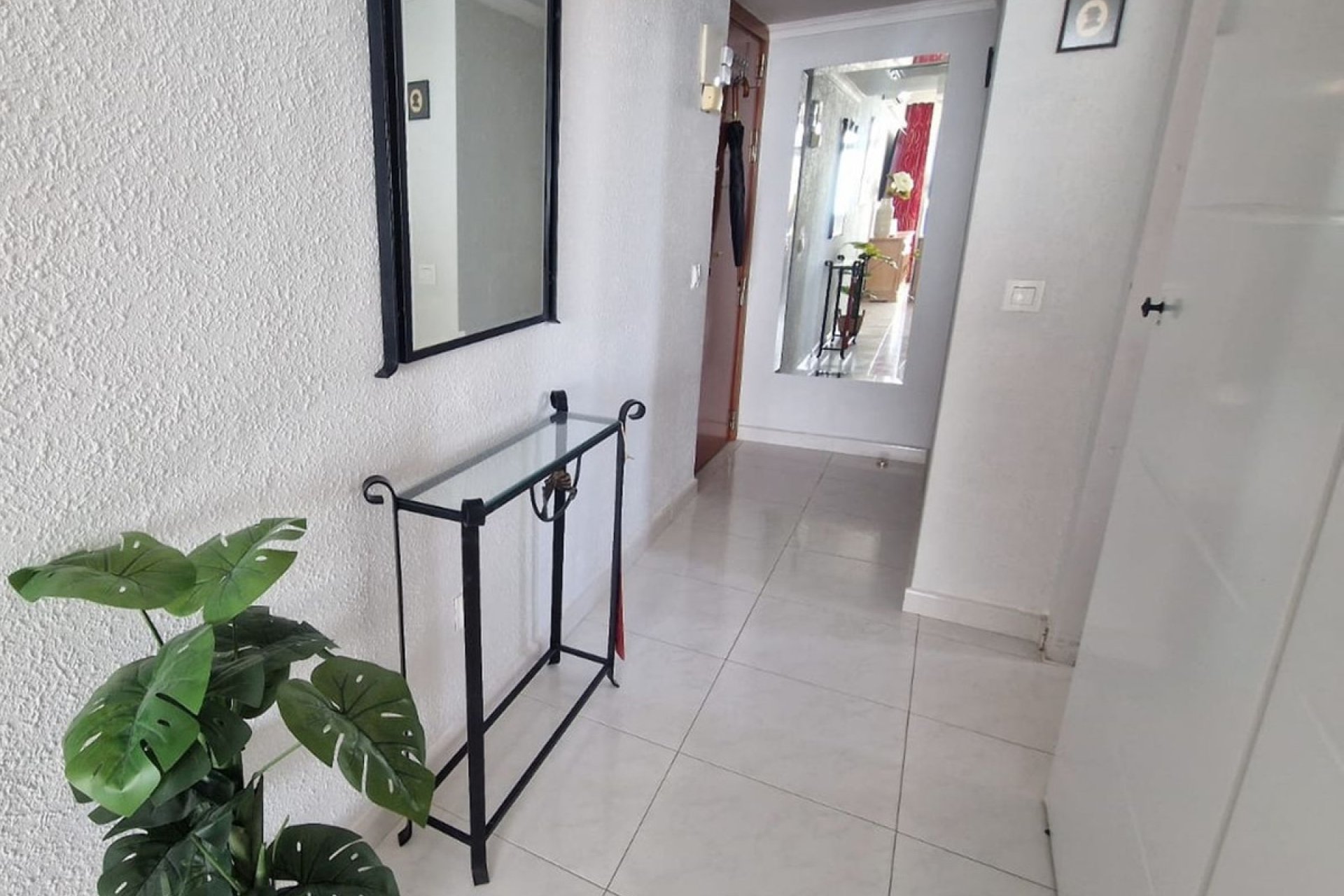 Resale - Apartment - Middle Floor Apartment - Fuengirola - Fuengirola Centro