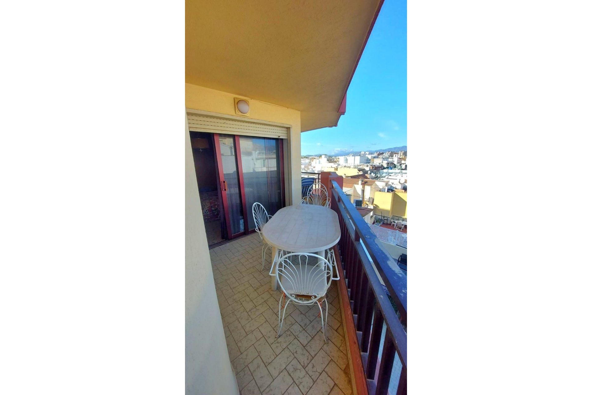 Resale - Apartment - Middle Floor Apartment - Fuengirola - Fuengirola Centro