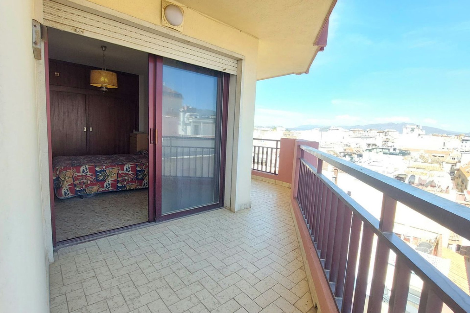 Resale - Apartment - Middle Floor Apartment - Fuengirola - Fuengirola Centro