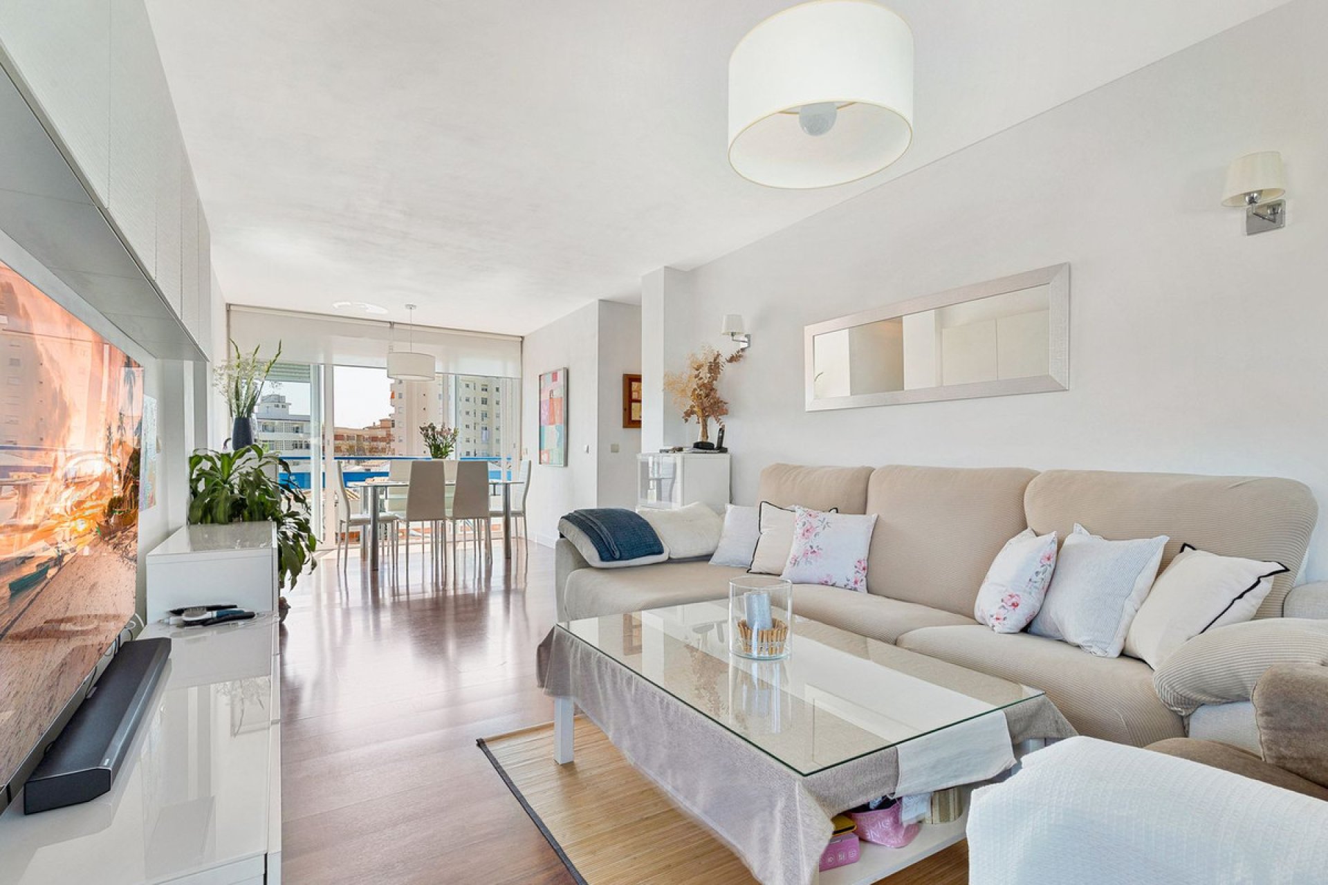 Resale - Apartment - Middle Floor Apartment - Fuengirola - Fuengirola Centro