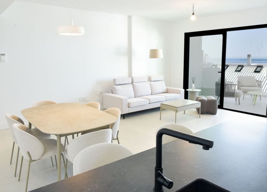 Resale - Apartment - Middle Floor Apartment - Fuengirola - Fuengirola Centro