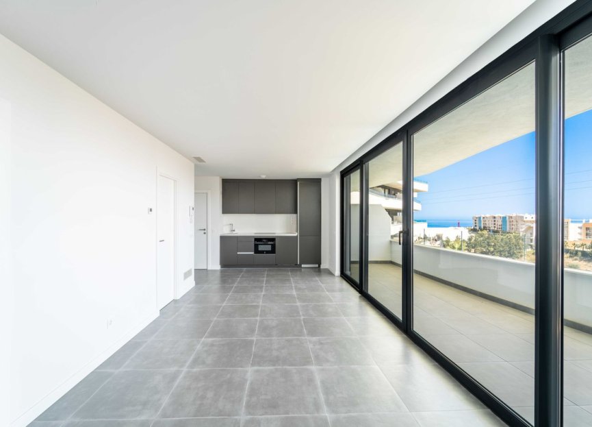 Resale - Apartment - Middle Floor Apartment - Fuengirola - Fuengirola Centro