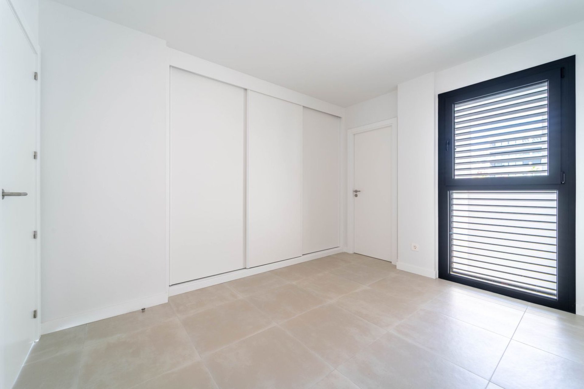 Resale - Apartment - Middle Floor Apartment - Fuengirola - Fuengirola Centro