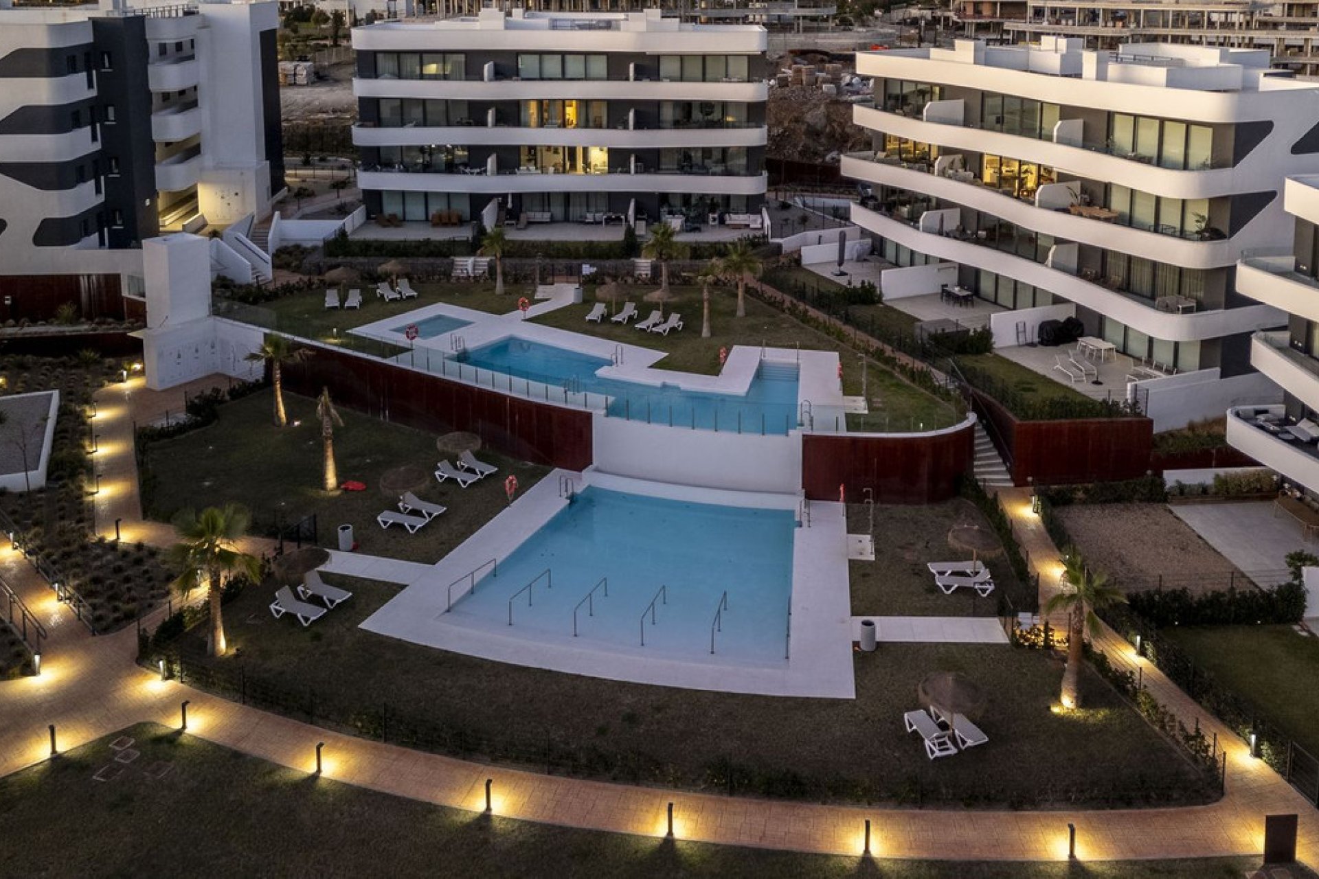 Resale - Apartment - Middle Floor Apartment - Fuengirola - Fuengirola Centro