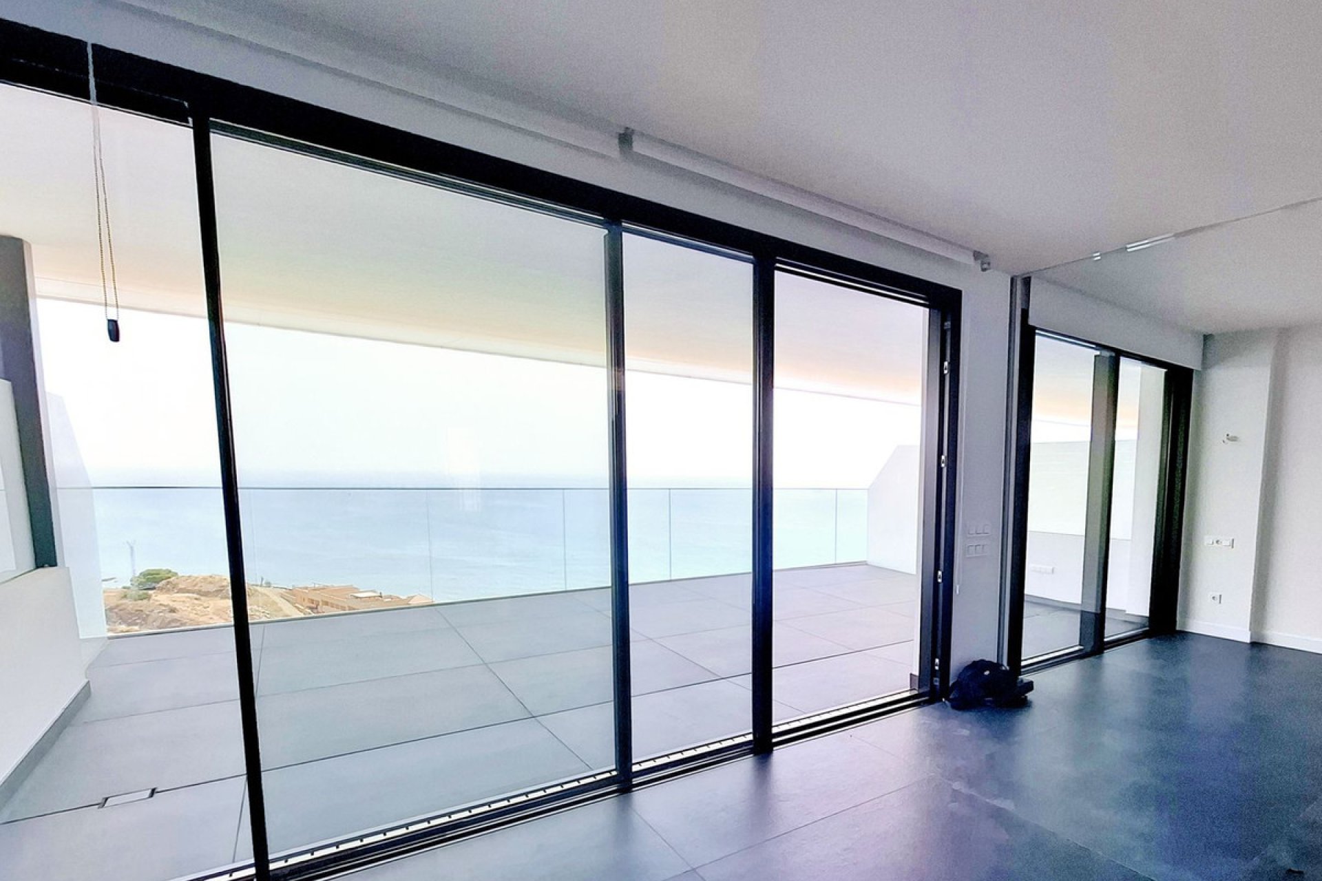 Resale - Apartment - Middle Floor Apartment - Fuengirola - Fuengirola Centro