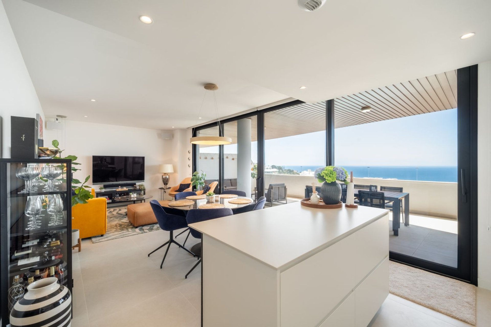 Resale - Apartment - Middle Floor Apartment - Fuengirola - Fuengirola Centro