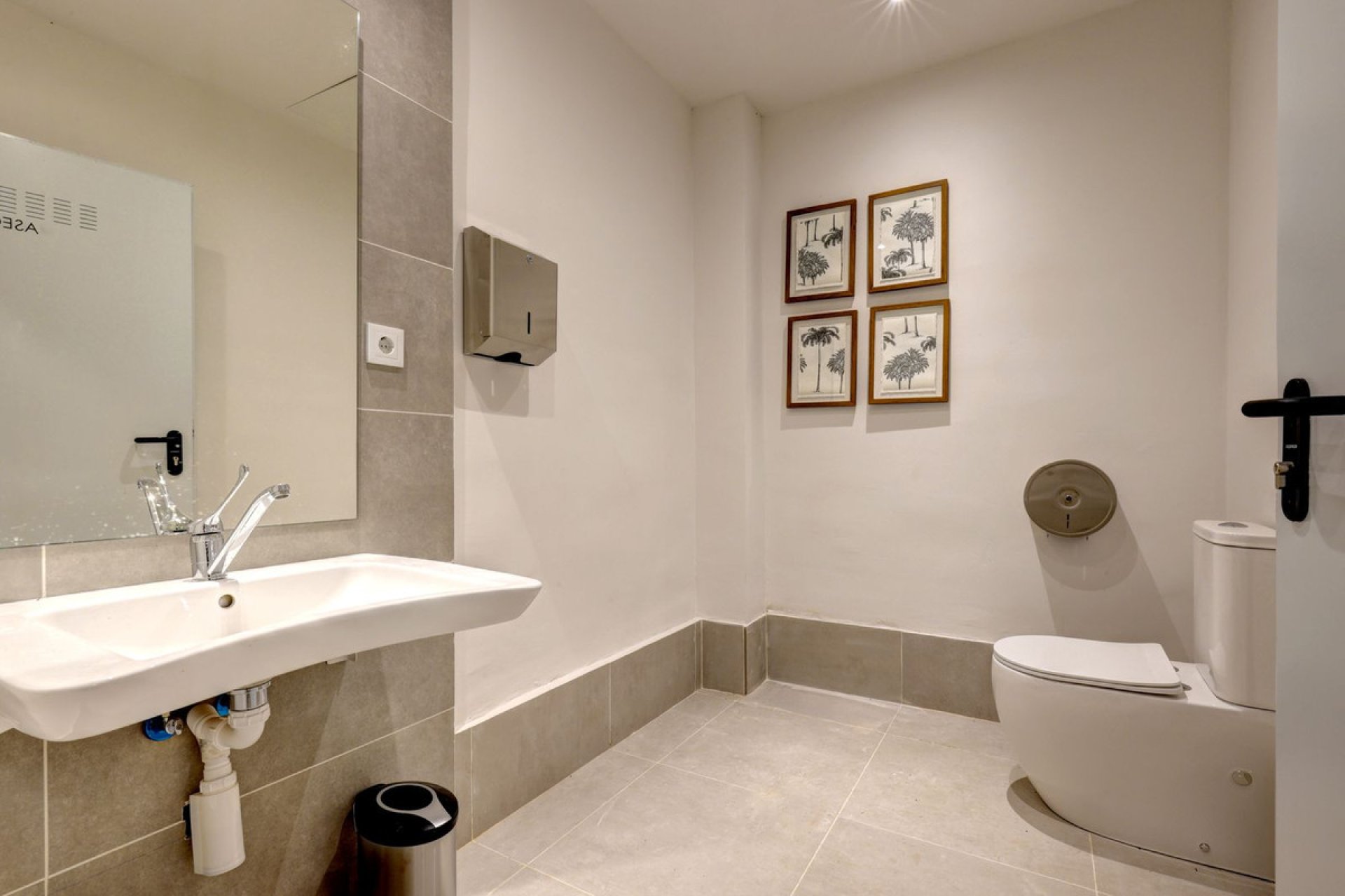 Resale - Apartment - Middle Floor Apartment - Fuengirola - Fuengirola Centro