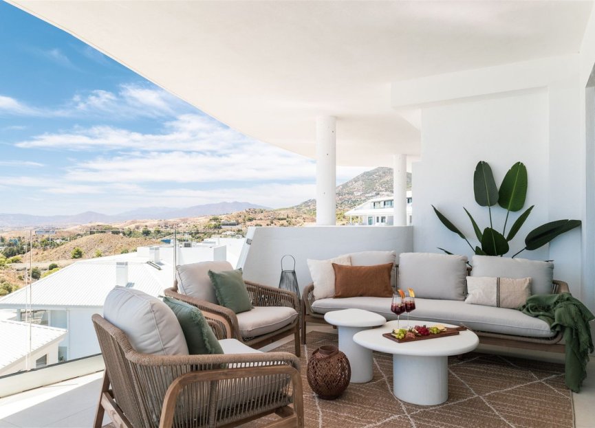 Resale - Apartment - Middle Floor Apartment - Fuengirola - Higueron