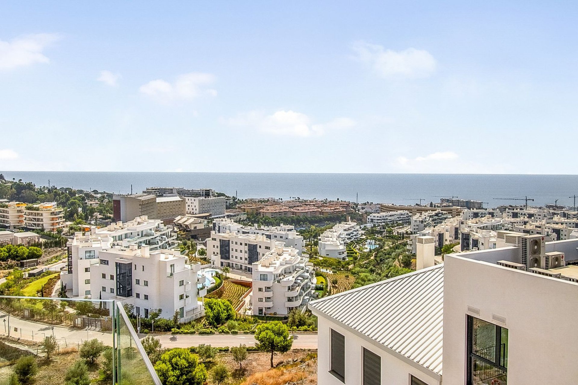 Resale - Apartment - Middle Floor Apartment - Fuengirola - Higueron