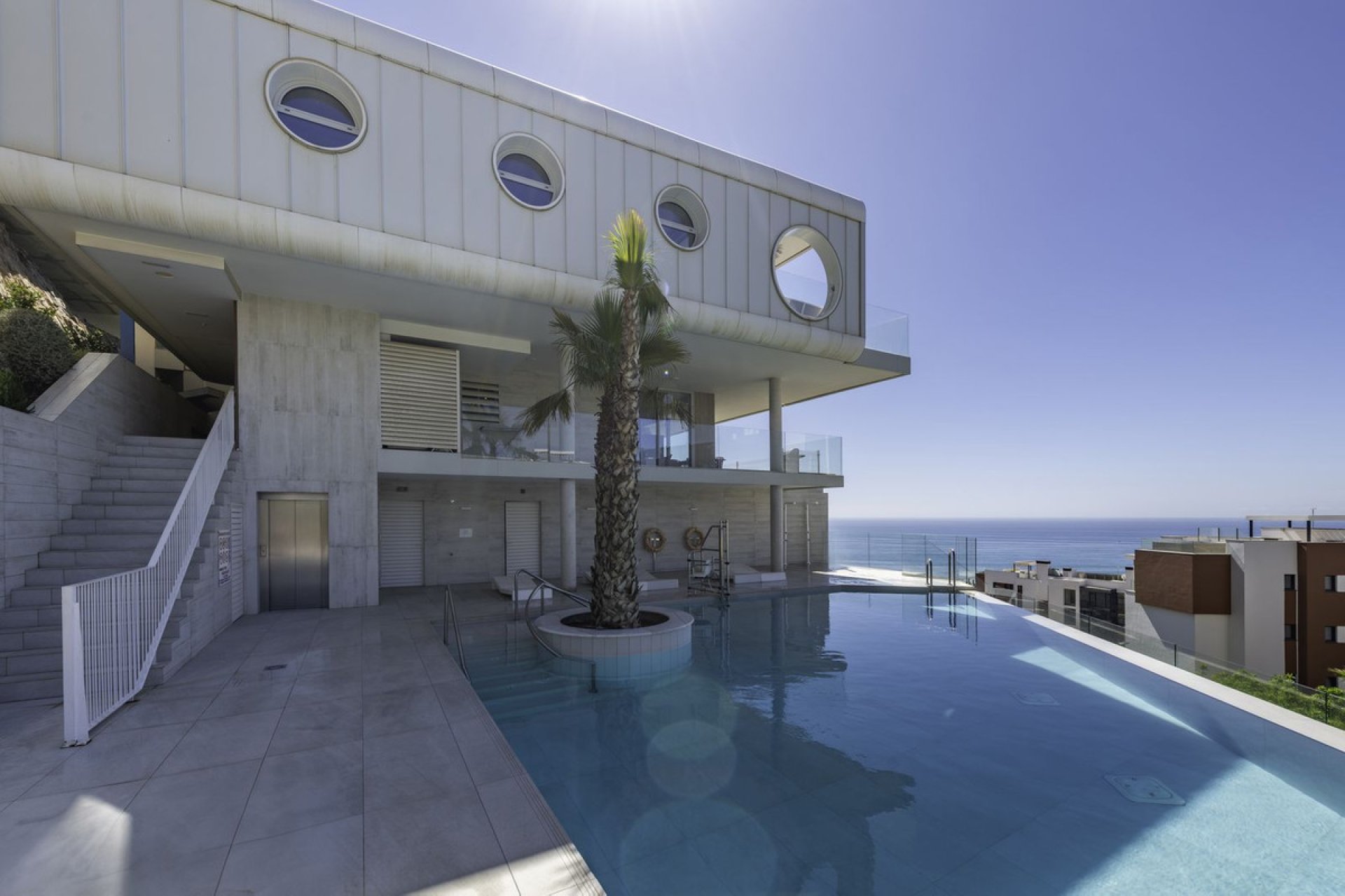 Resale - Apartment - Middle Floor Apartment - Fuengirola - Higueron