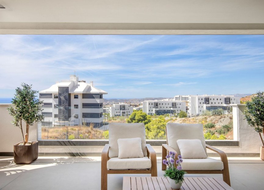 Resale - Apartment - Middle Floor Apartment - Fuengirola - Higueron