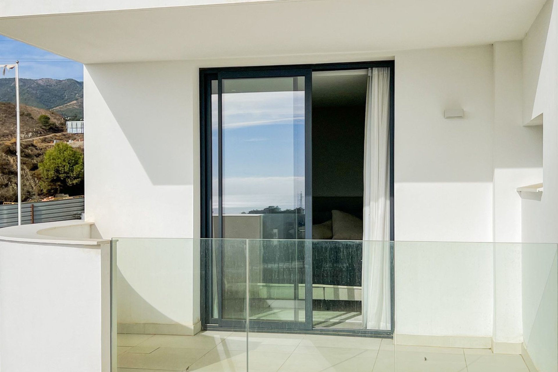 Resale - Apartment - Middle Floor Apartment - Fuengirola - Higueron