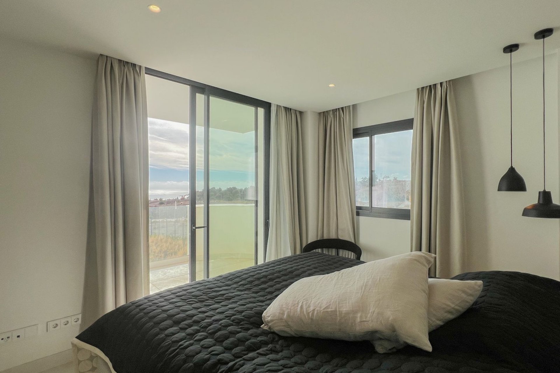 Resale - Apartment - Middle Floor Apartment - Fuengirola - Higueron