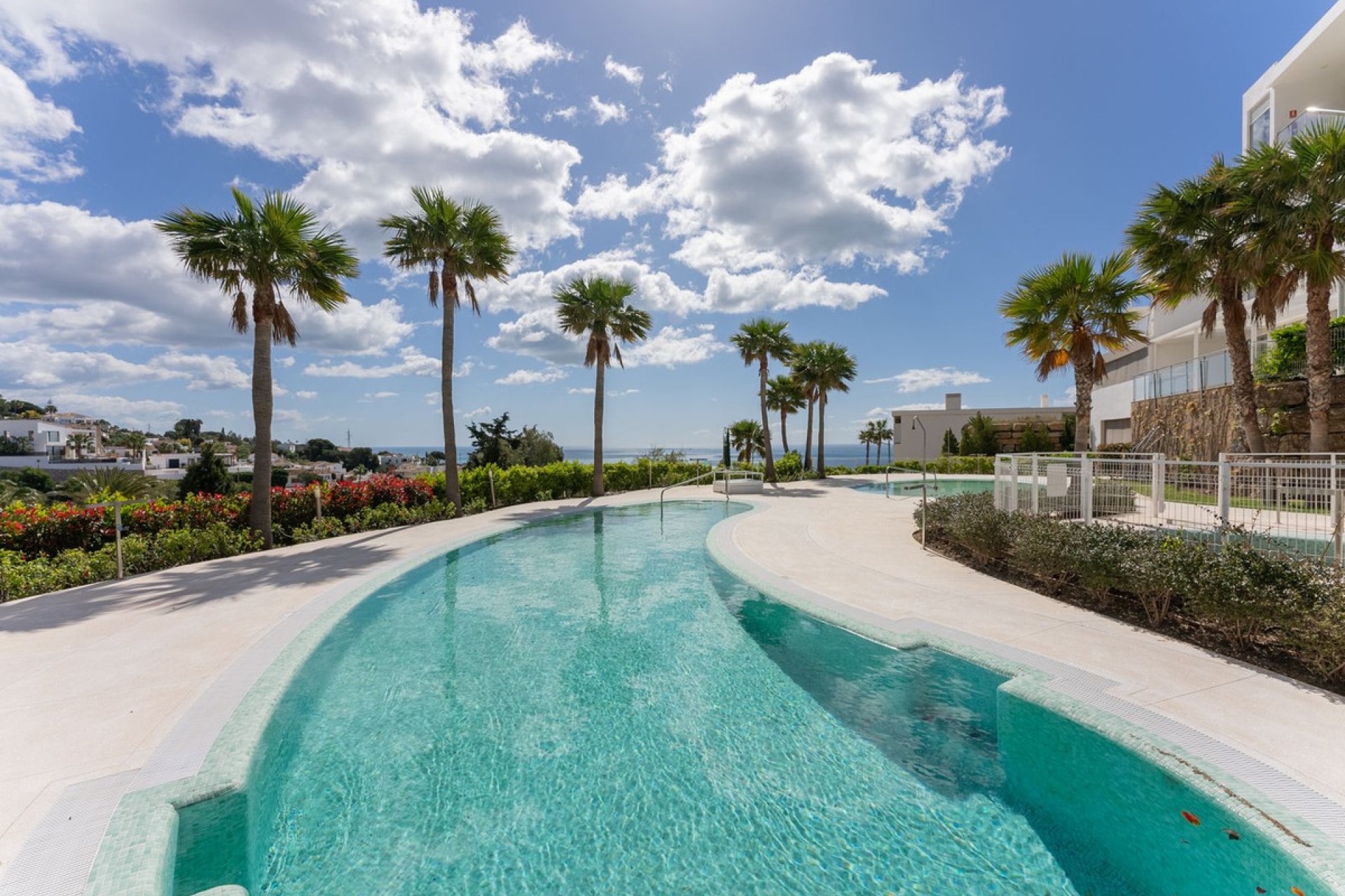 Resale - Apartment - Middle Floor Apartment - Fuengirola - Higueron