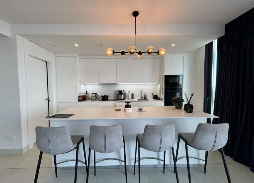 Resale - Apartment - Middle Floor Apartment - Fuengirola - Higueron