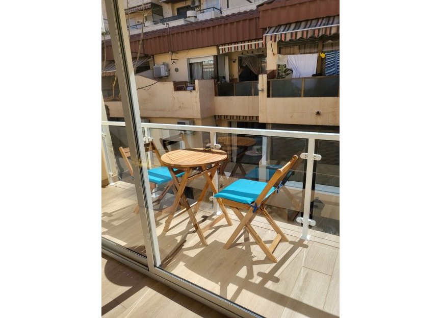 Resale - Apartment - Middle Floor Apartment - Fuengirola - Los Boliches