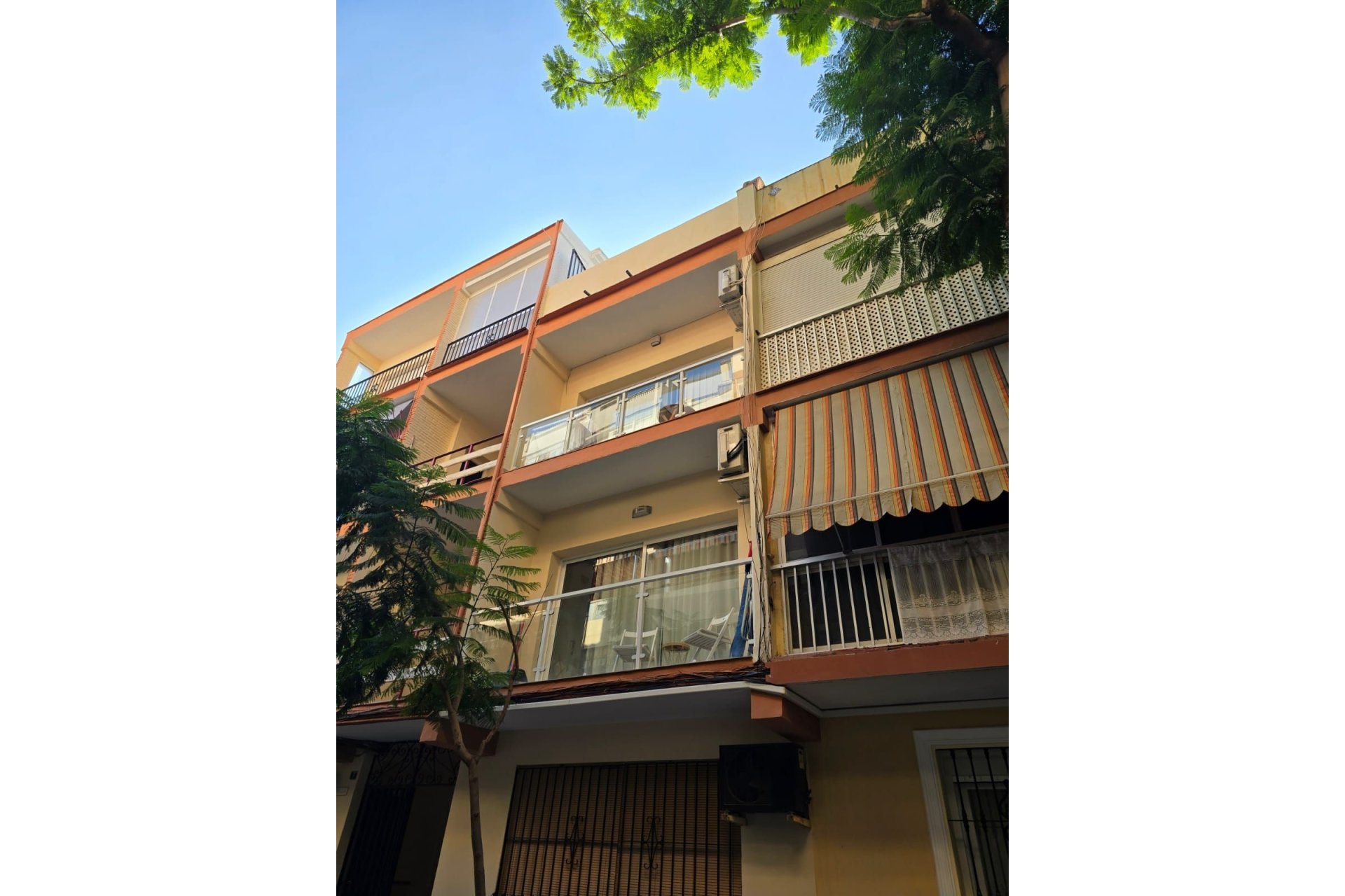 Resale - Apartment - Middle Floor Apartment - Fuengirola - Los Boliches