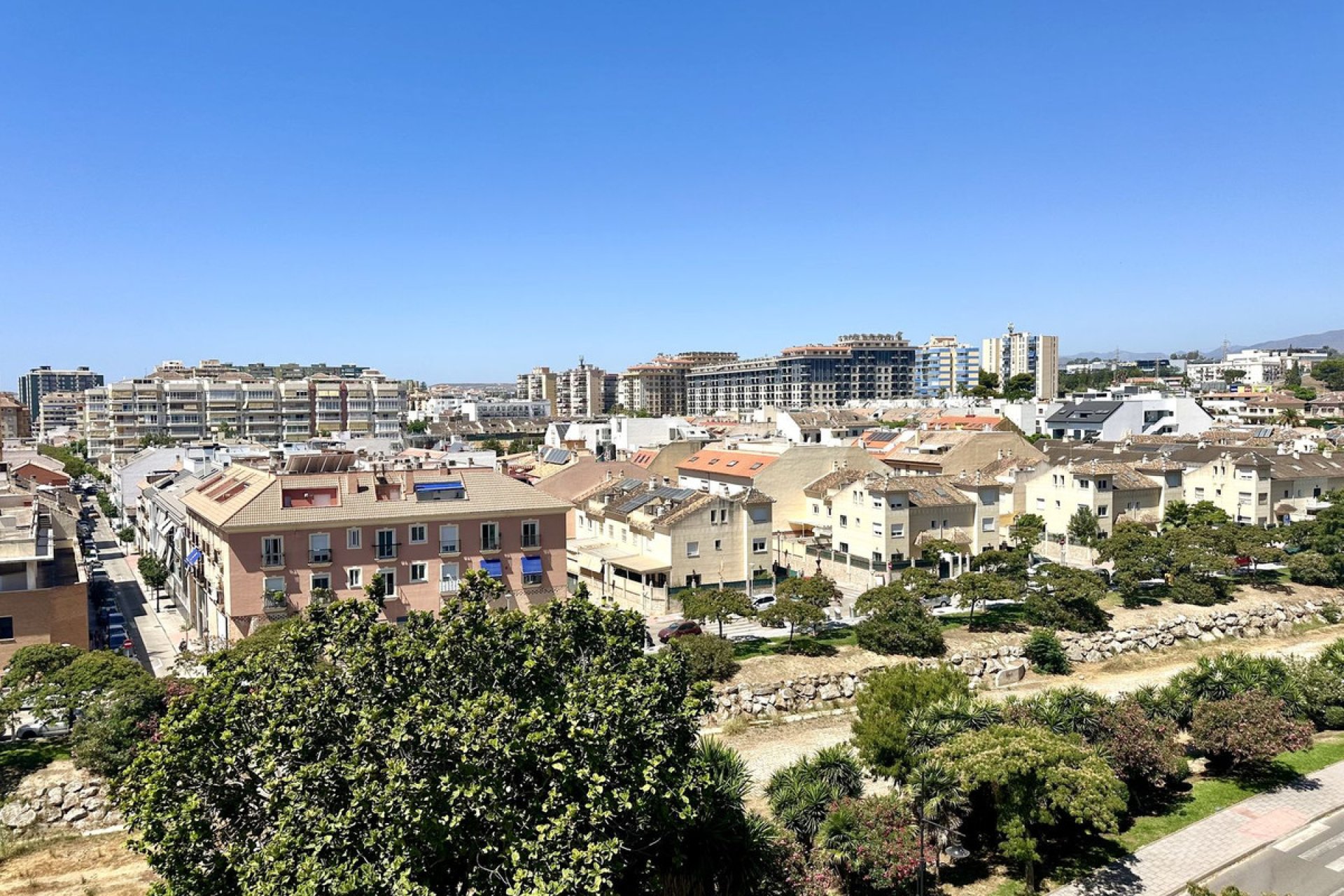 Resale - Apartment - Middle Floor Apartment - Fuengirola - Los Boliches