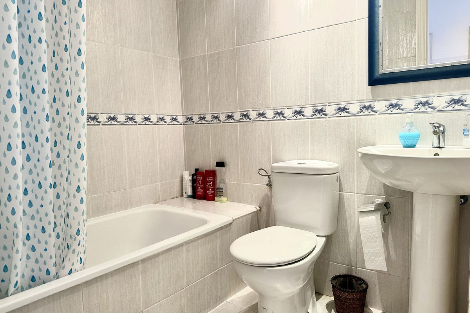 Resale - Apartment - Middle Floor Apartment - Fuengirola - Los Boliches