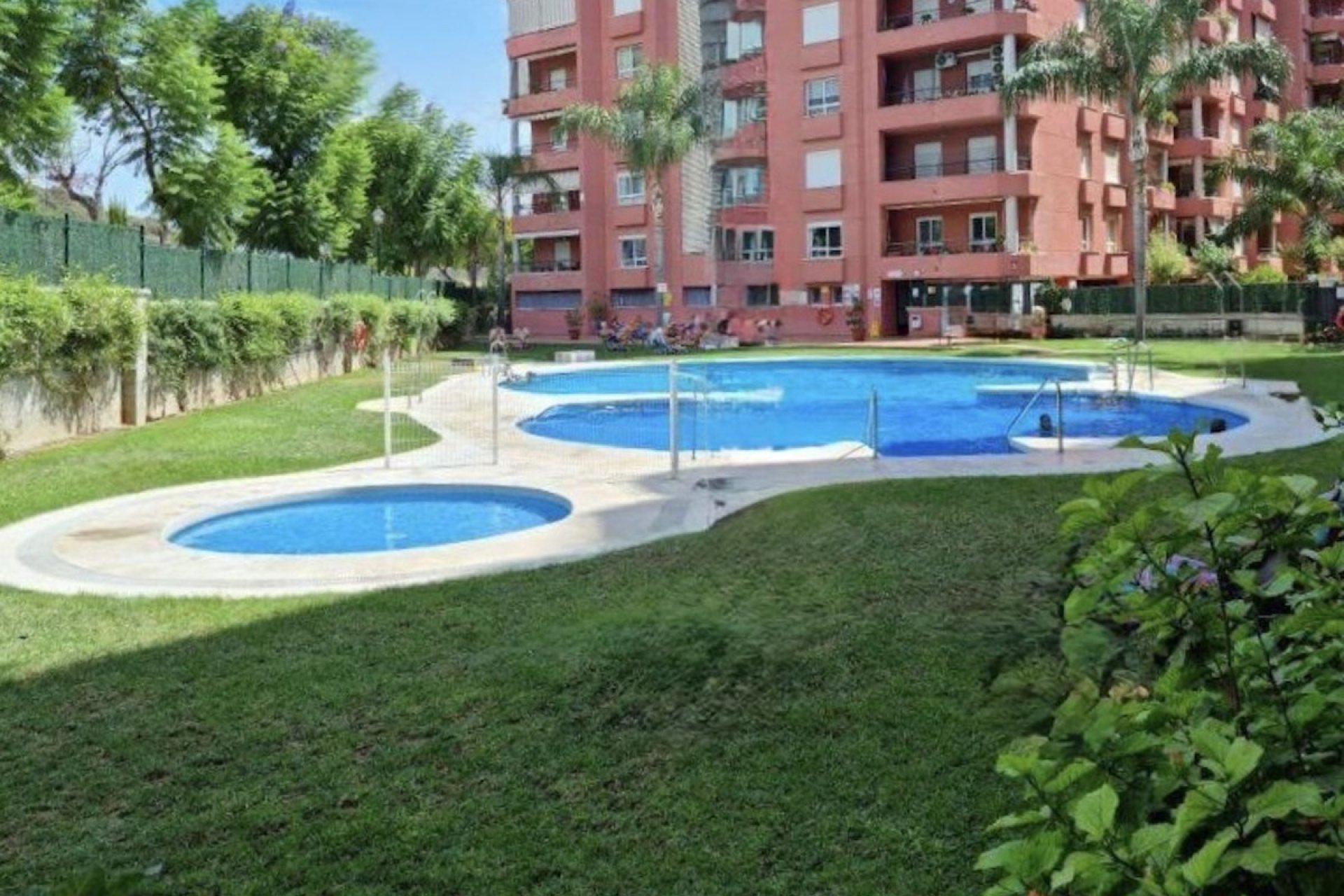 Resale - Apartment - Middle Floor Apartment - Fuengirola - Los Boliches