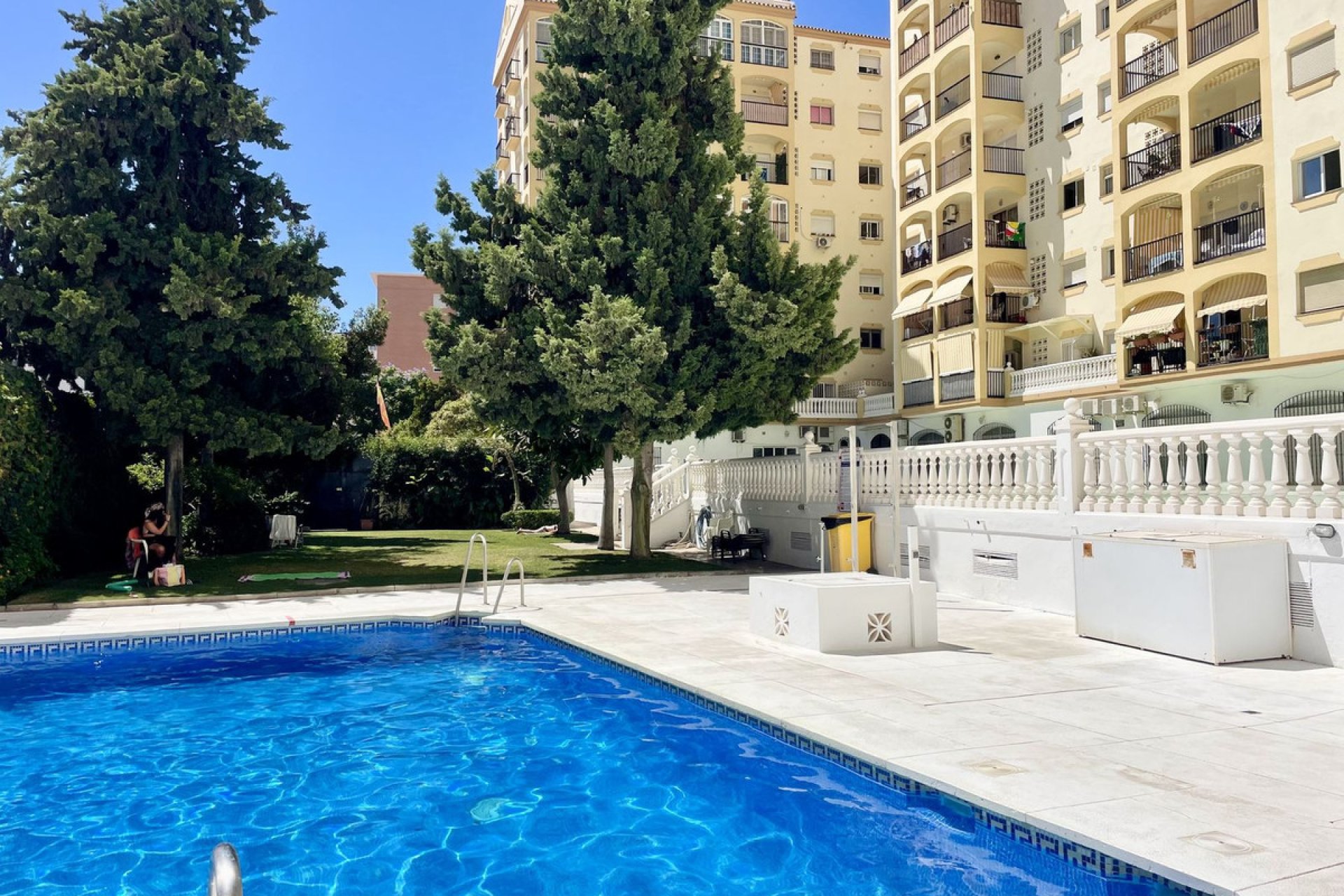 Resale - Apartment - Middle Floor Apartment - Fuengirola - Los Boliches