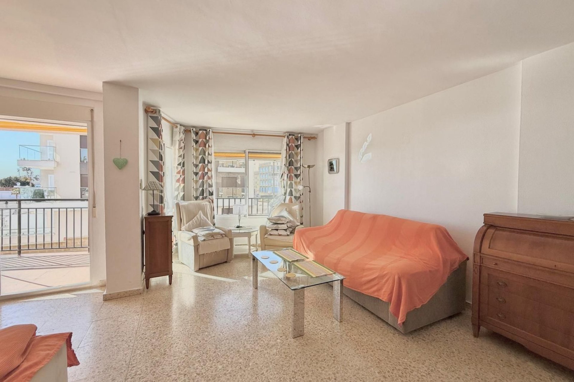 Resale - Apartment - Middle Floor Apartment - Fuengirola - Los Boliches