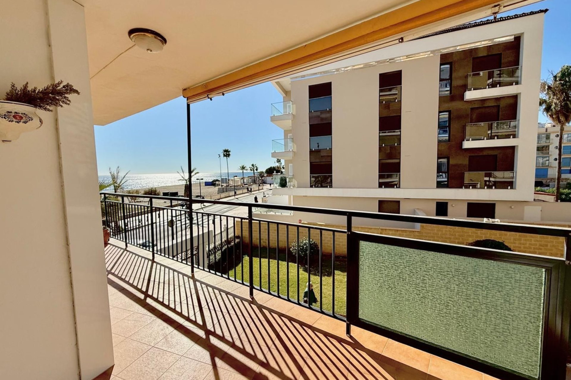 Resale - Apartment - Middle Floor Apartment - Fuengirola - Los Boliches