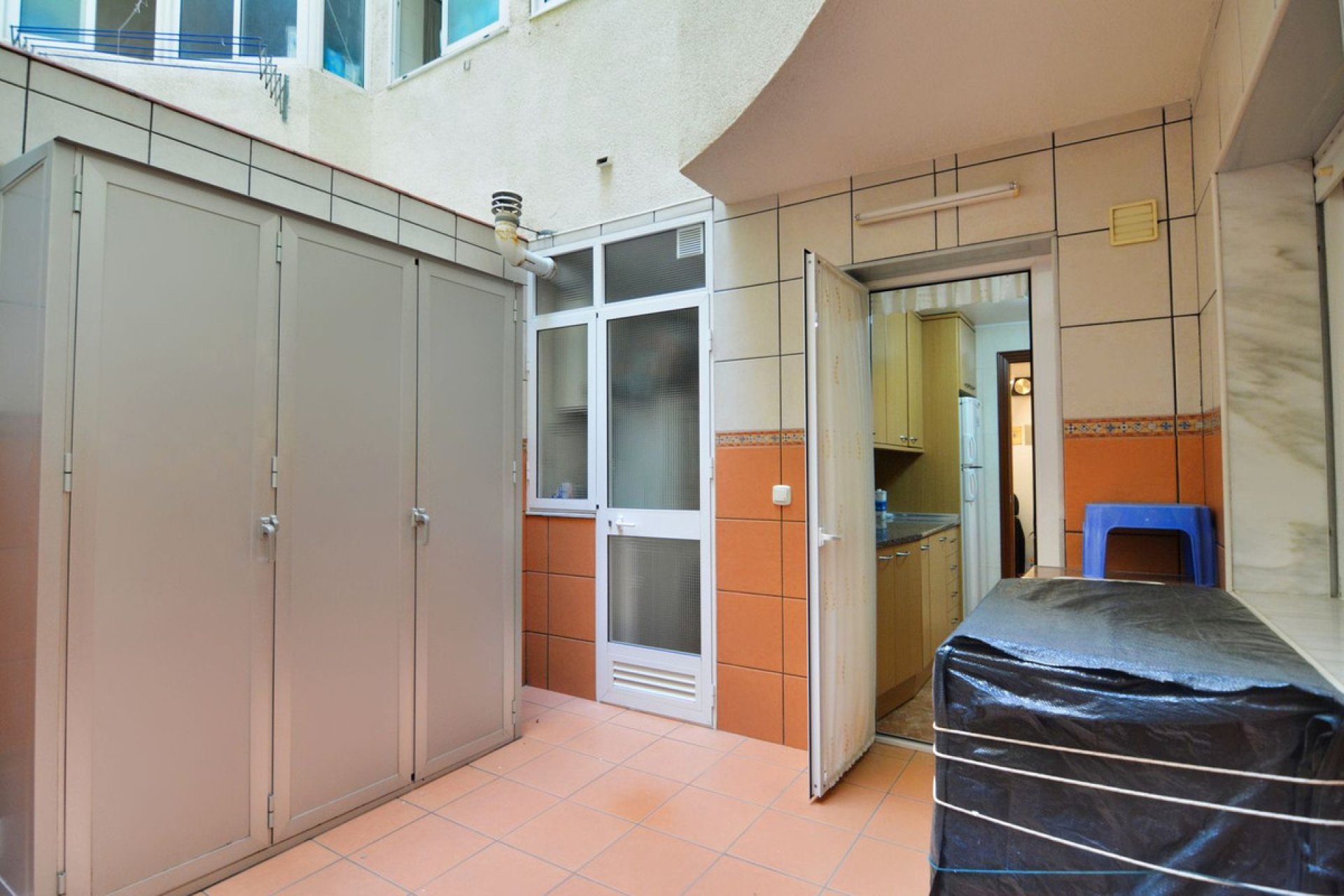 Resale - Apartment - Middle Floor Apartment - Fuengirola - Los Boliches