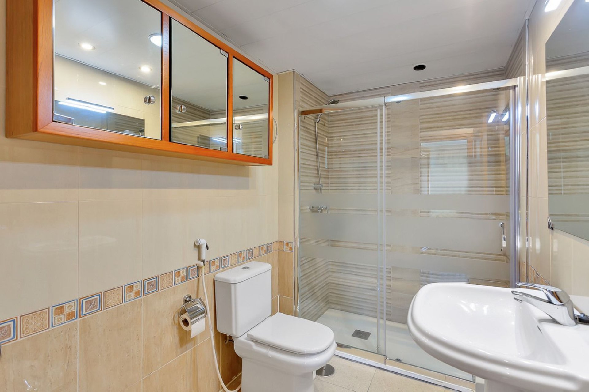 Resale - Apartment - Middle Floor Apartment - Fuengirola - Los Boliches