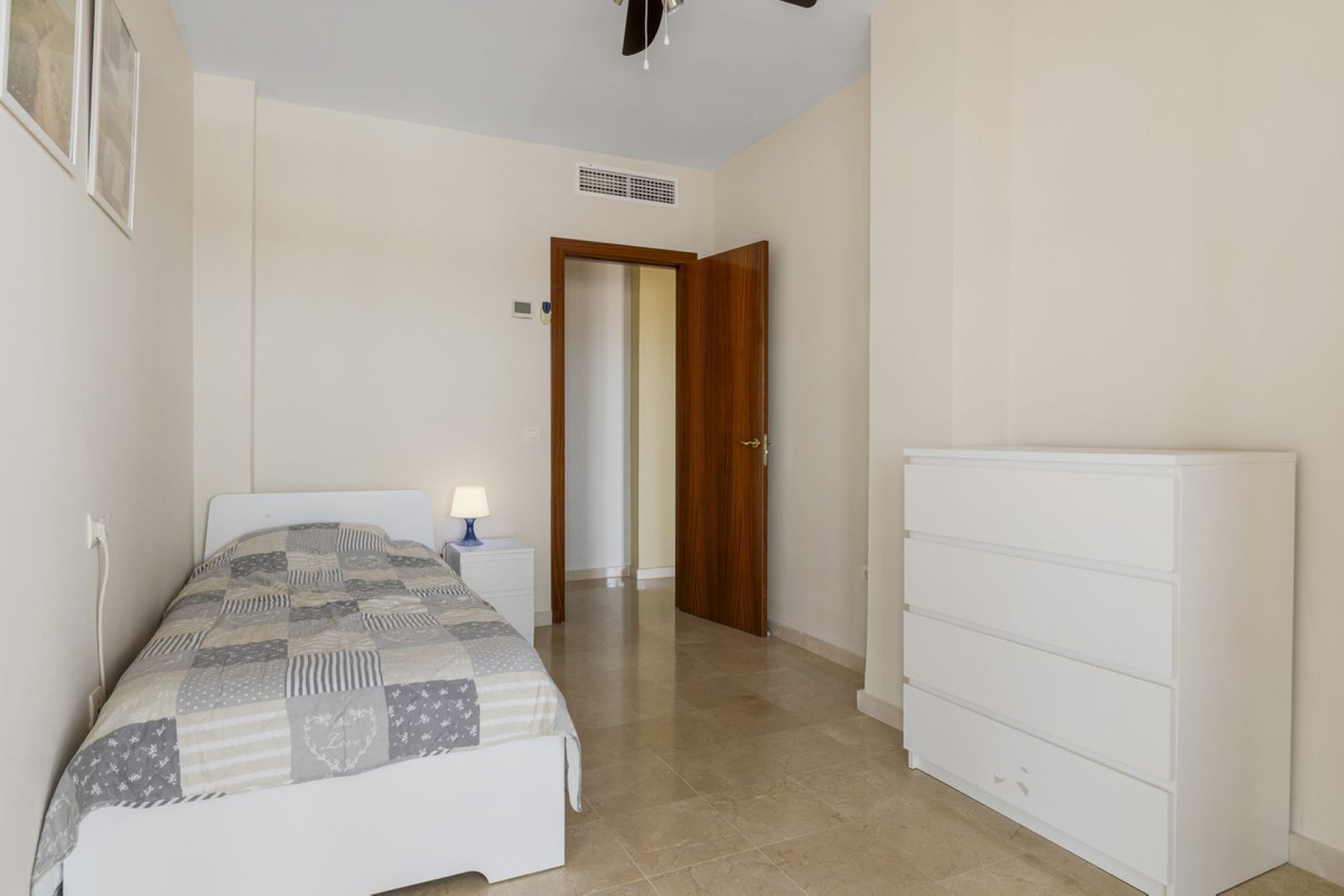 Resale - Apartment - Middle Floor Apartment - Fuengirola - Los Pacos