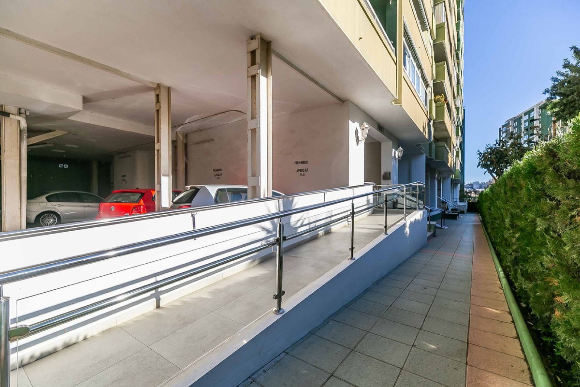 Resale - Apartment - Middle Floor Apartment - Fuengirola - Santa Fe de los Boliches