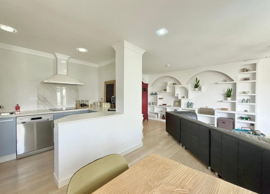 Resale - Apartment - Middle Floor Apartment - Fuengirola - Torreblanca