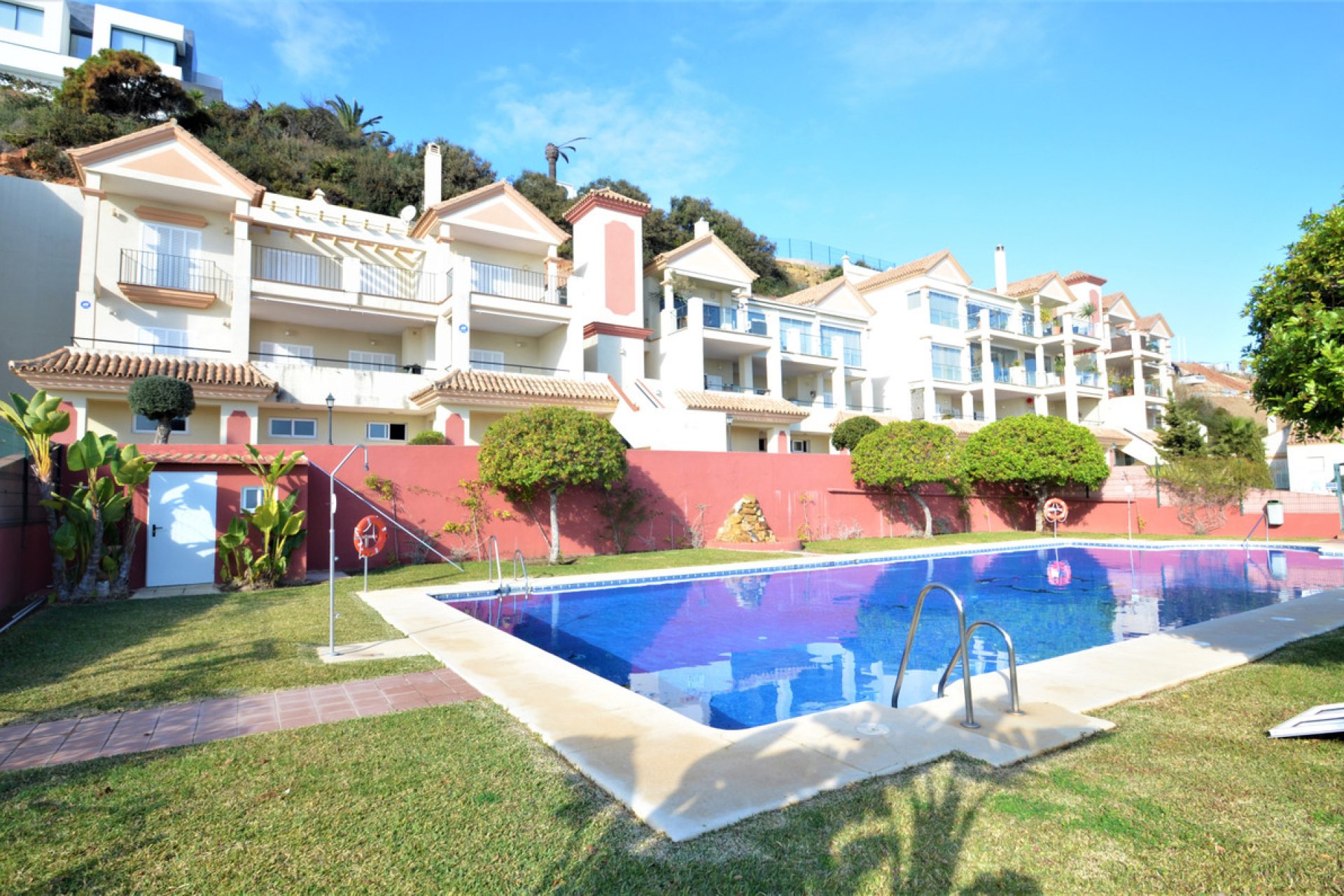 Resale - Apartment - Middle Floor Apartment - Manilva - La Duquesa