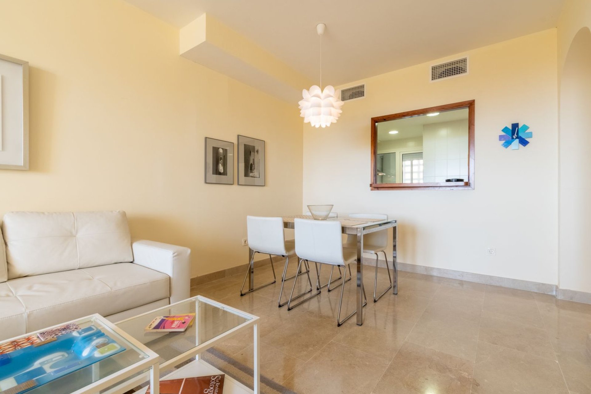 Resale - Apartment - Middle Floor Apartment - Manilva - La Duquesa