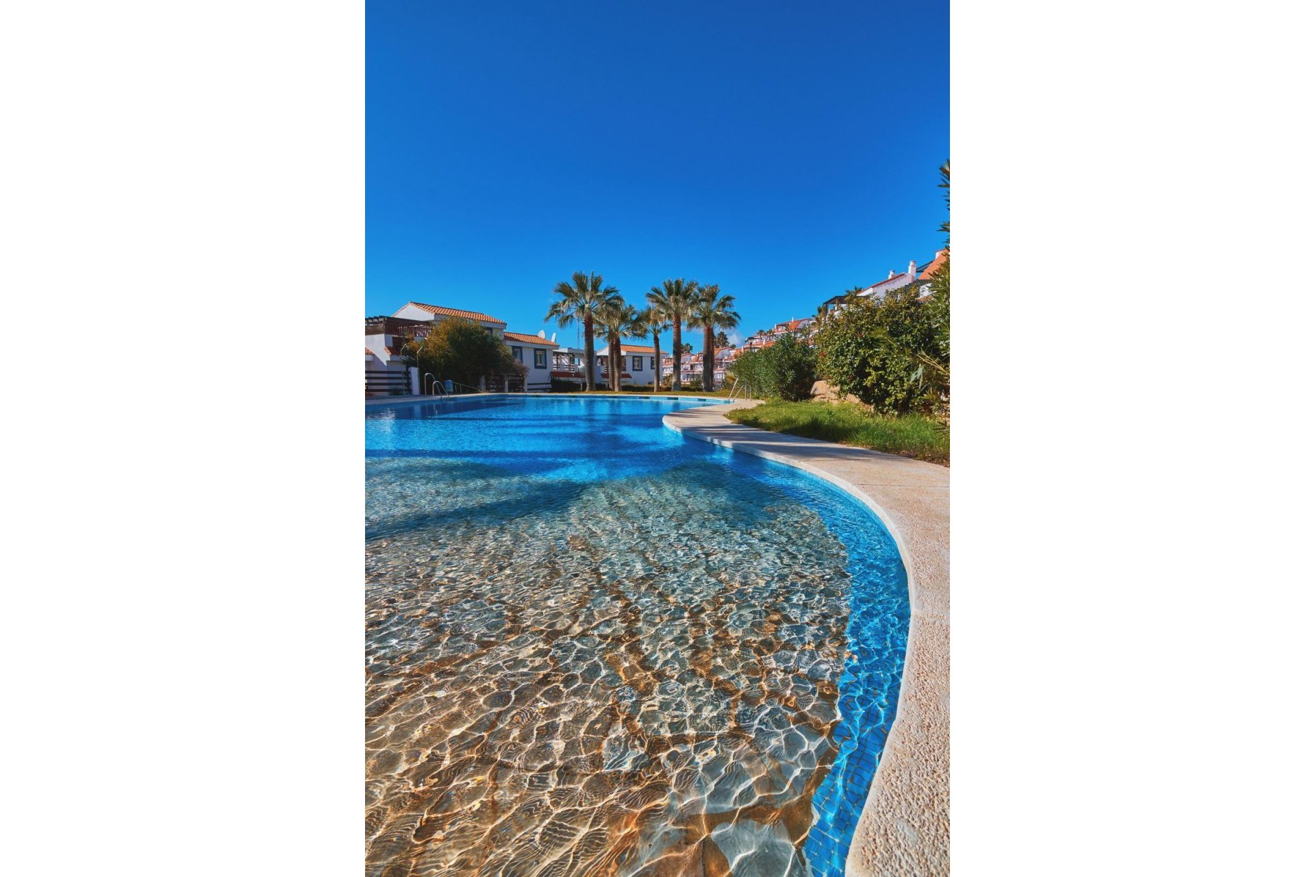 Resale - Apartment - Middle Floor Apartment - Manilva - La Duquesa