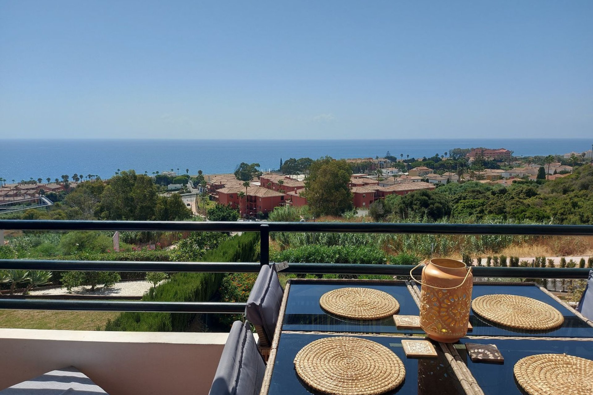 Resale - Apartment - Middle Floor Apartment - Manilva - La Duquesa