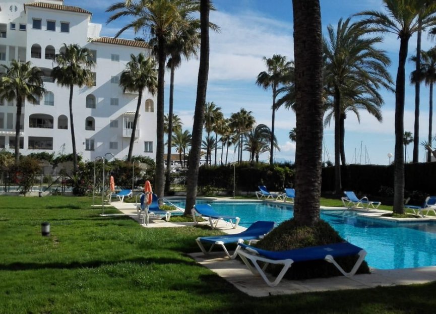 Resale - Apartment - Middle Floor Apartment - Manilva - La Duquesa