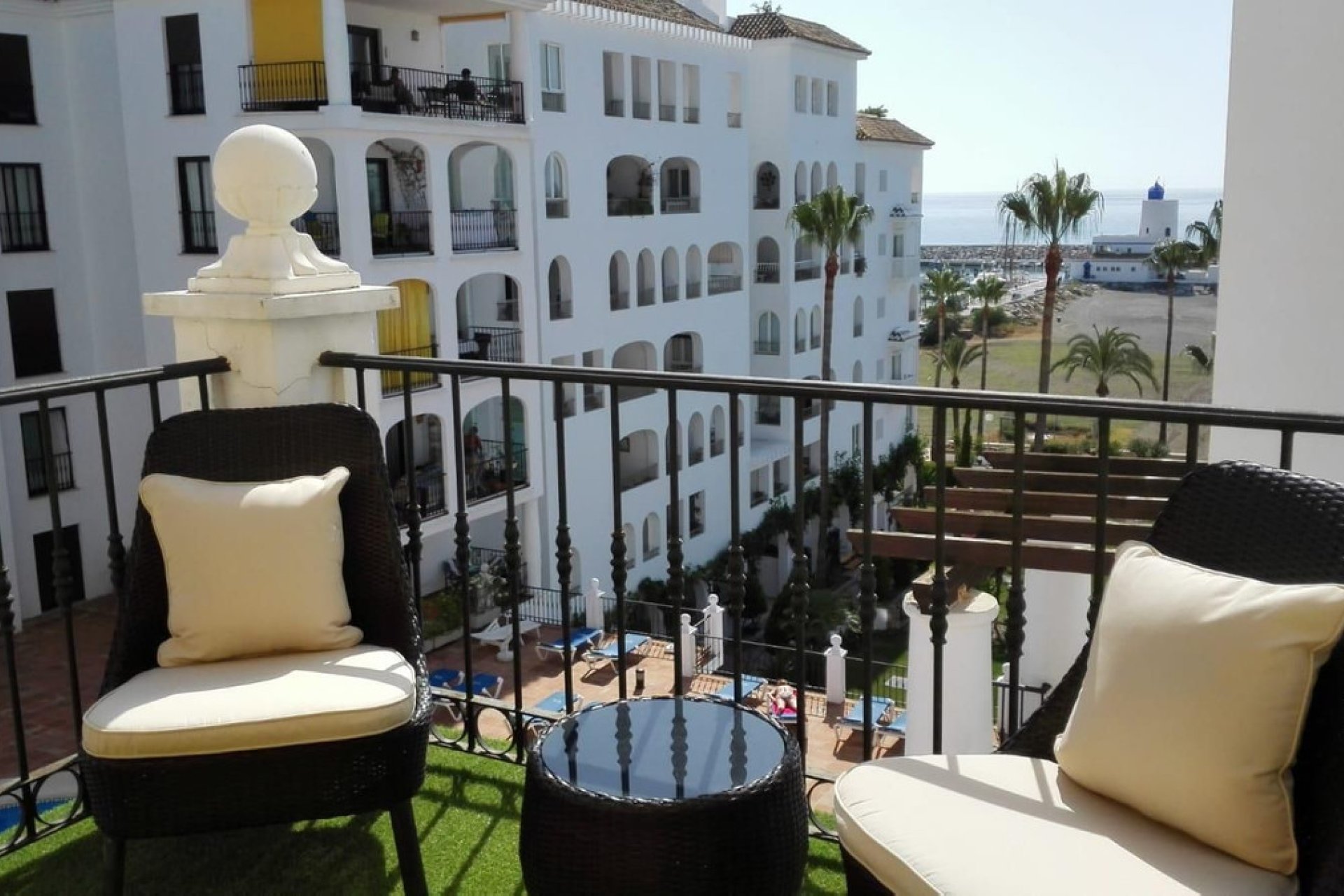 Resale - Apartment - Middle Floor Apartment - Manilva - La Duquesa