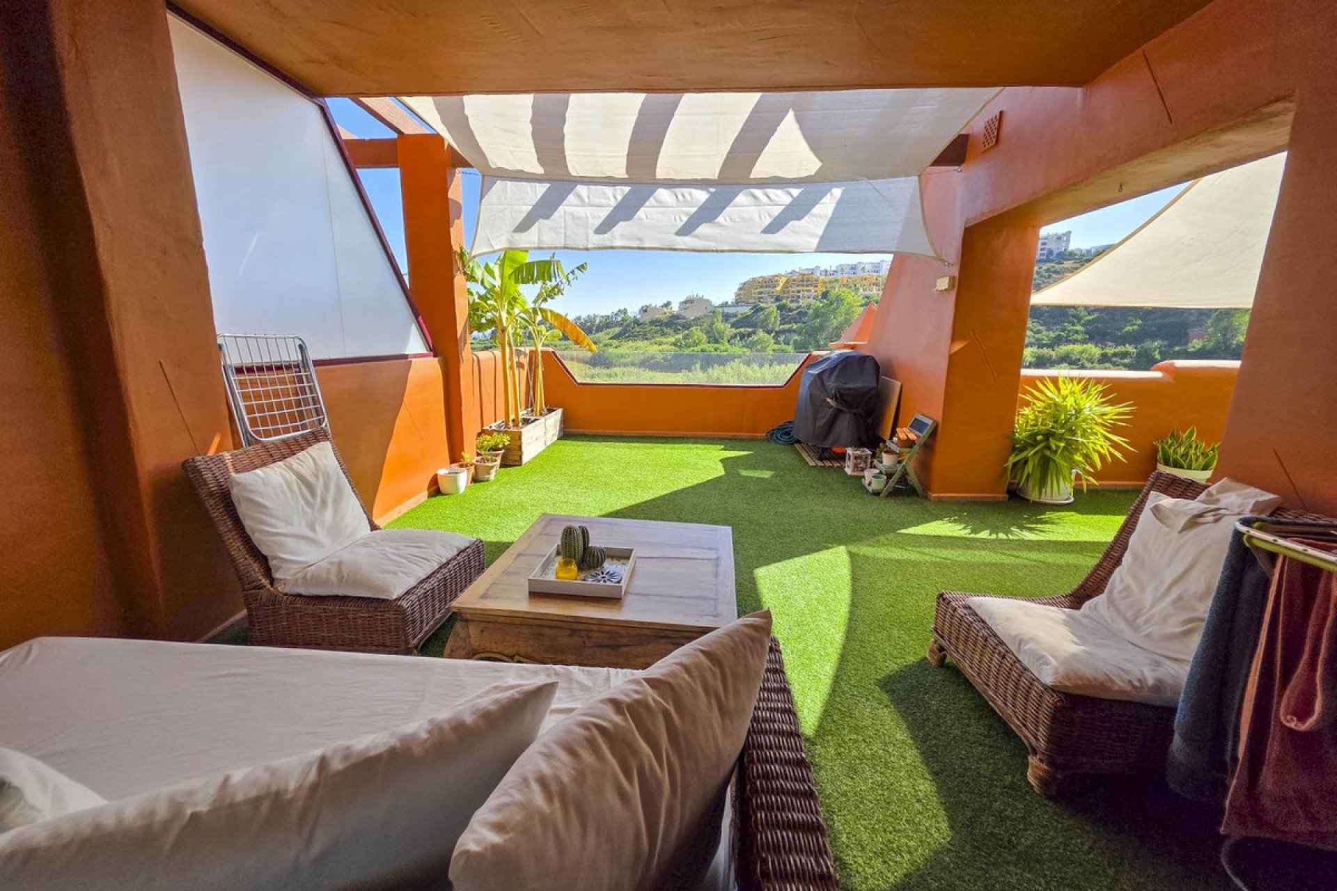 Resale - Apartment - Middle Floor Apartment - Manilva - La Duquesa