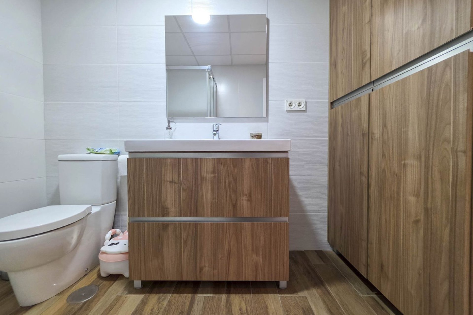 Resale - Apartment - Middle Floor Apartment - Manilva - La Duquesa