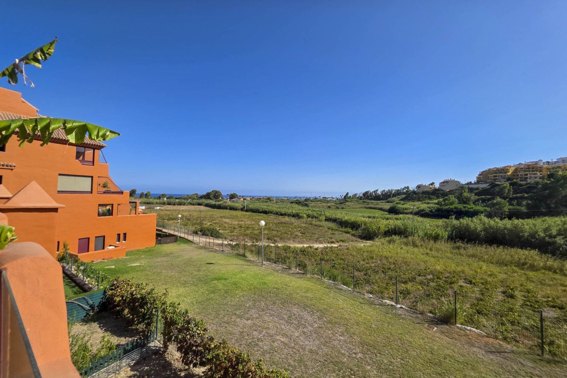 Resale - Apartment - Middle Floor Apartment - Manilva - La Duquesa