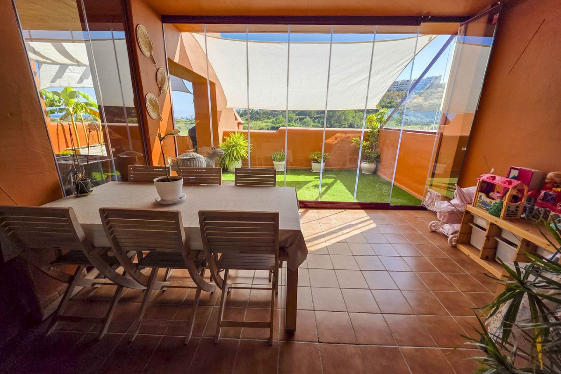 Resale - Apartment - Middle Floor Apartment - Manilva - La Duquesa