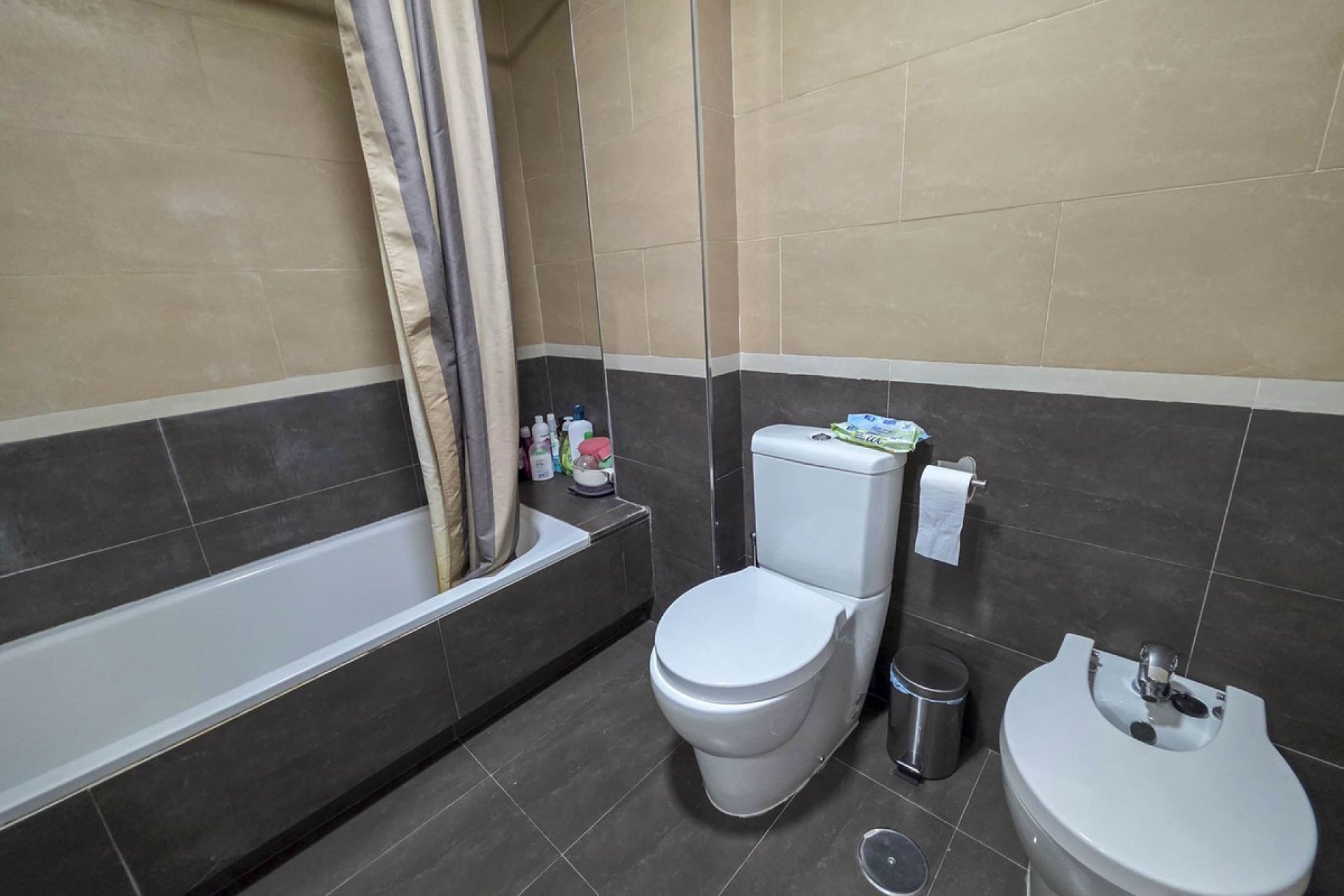 Resale - Apartment - Middle Floor Apartment - Manilva - La Duquesa