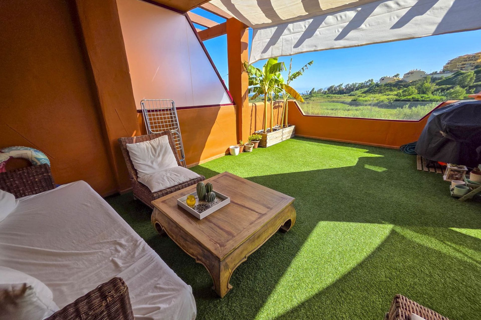 Resale - Apartment - Middle Floor Apartment - Manilva - La Duquesa