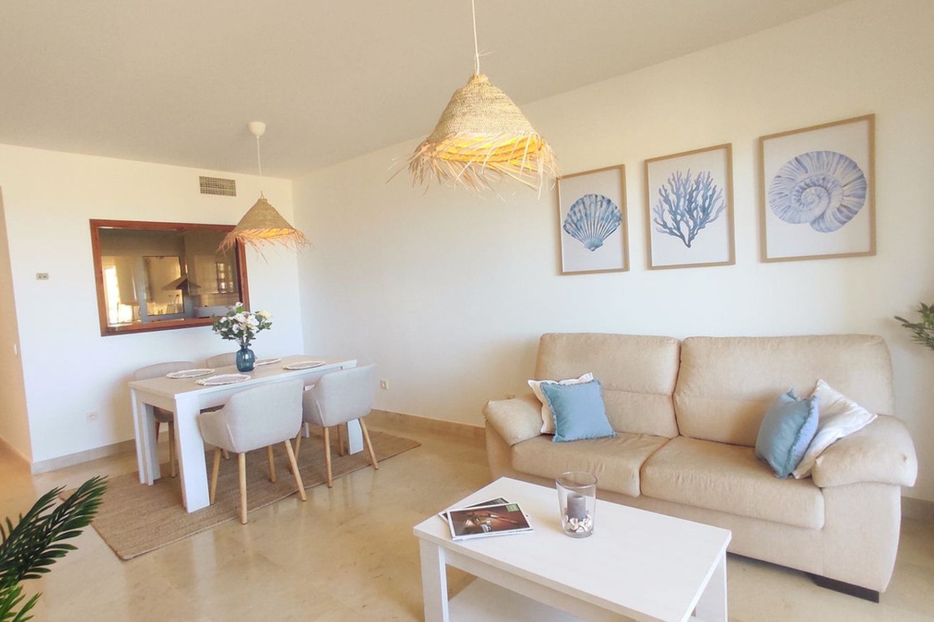 Resale - Apartment - Middle Floor Apartment - Manilva - La Duquesa