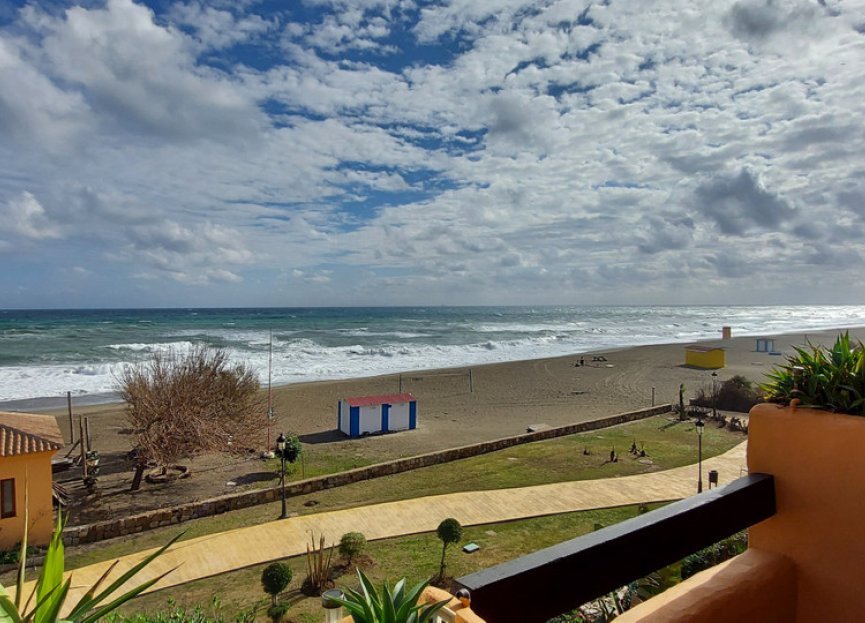 Resale - Apartment - Middle Floor Apartment - Manilva - La Duquesa